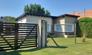 CHALET MODERNO BARRIO ALFAR