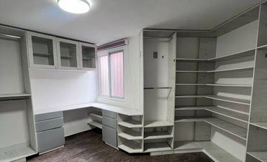 SE VENDE PH TOTALMENTE REMODELADO EN LOMAS VERDES