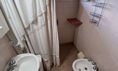 HERMOSO CHALET EN DOS PLANTAS BARRIO ALFAR