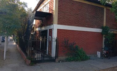 Casa De Albiñileria Ladrillo, Carrascal, Quinta Normal