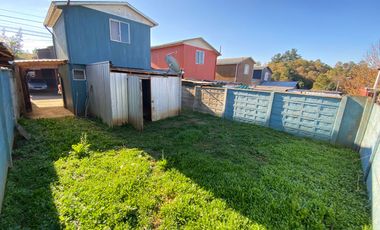 Casa en venta con dos dormitorios un baño estacionamiento y bodega con subsidio habitacional