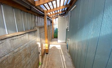 Casa en venta con dos dormitorios un baño estacionamiento y bodega con subsidio habitacional