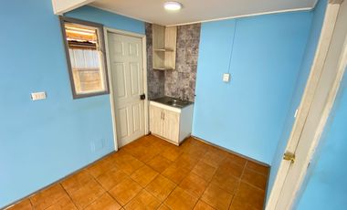 Casa en venta con dos dormitorios un baño estacionamiento y bodega con subsidio habitacional