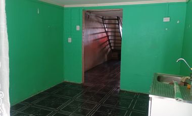 SE VENDE PROPIEDAD EN RENCA, BUENA UBICACIÓN,  DOS HABITACIONES, BAÑO, COMEDOR, COCINA, PATIO TRASERO Y DELANTERO