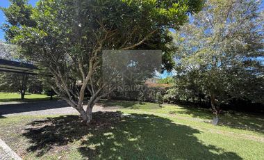Casa campestre en Urbanización cerrada El Carmen de Viboral vía Rionegro