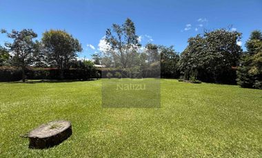 Casa campestre en Urbanización cerrada El Carmen de Viboral vía Rionegro
