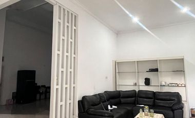Rumah Jl Pala Barat 1, Mejasem Barat, Rumah Luas Nyaman