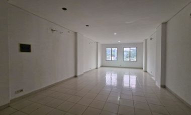 Disewakan Ruko Kosongan The Walk 3 Lantai Siap Pakai, Jgc, Cakung, Jakarta Timur, 030