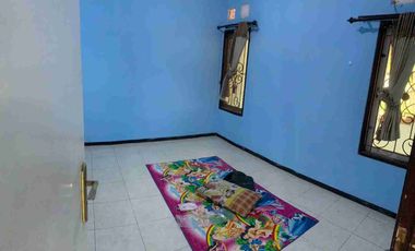 RUMAH HOOK 205M2 DI PONDOK JATI