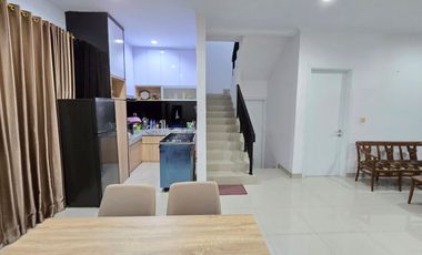 Dijual Rumah 2 Lantai Bagus Siap Huni di Cluster Tropical Garden Galaxy Bekasi