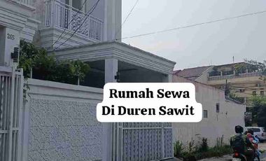 Disewakan Rumah Strategis Siap Huni di Duren Sawit Malaka Jakarta Timur