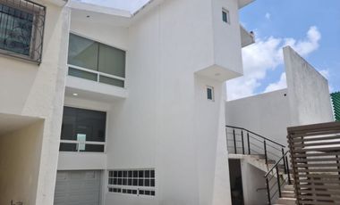 Renta casa nueva 4 recámaras muy cerca de Av. Tecnológico y del Colegio Nuevo Continente