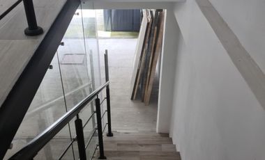 Renta casa nueva 4 recámaras muy cerca de Av. Tecnológico y del Colegio Nuevo Continente