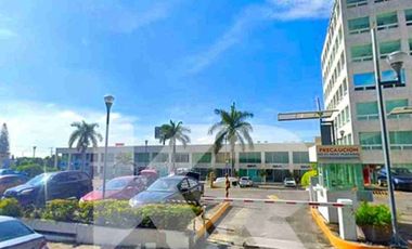 LOCAL PREMIUM CON 215.83 m² EN EL EXCLUSIVO 