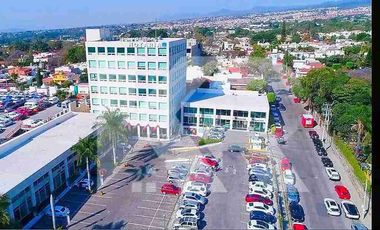 OFICINA PREMIUM CON 205 m² EN 