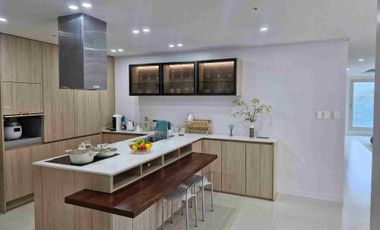 Three (3) Bedroom Spacious Condo For Rent in Clark Freeport Zone, Pampanga, Philippines