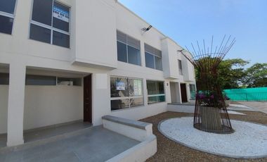 ALQUILO CASA CONJUNTO RESIDENCIAL MULI PALMIRA
