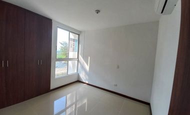 ALQUILO CASA CONJUNTO RESIDENCIAL MULI PALMIRA