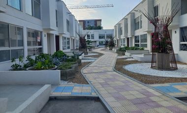 ALQUILO CASA CONJUNTO RESIDENCIAL MULI PALMIRA