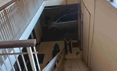 Rumah Mainroad bkr jual cepat hitung tanah termurah