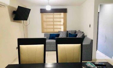 Departamento en planta baja de dos recámaras sobre Blvd Villas del Río