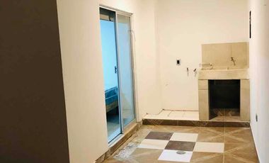 Departamento en planta baja de dos recámaras sobre Blvd Villas del Río