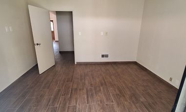 CASA EN RENTA EN COUNTRY CLUB, METEPEC