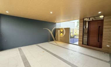 HIGH CEILING 5BR BUNGALOW HOUSE WITH OWN POOL FOR SALE IN ANGELES CITY, PAMPANGA