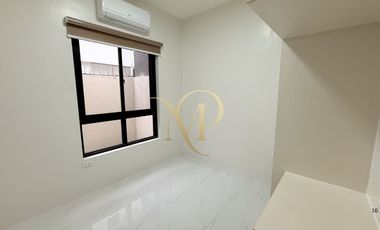 HIGH CEILING 5BR BUNGALOW HOUSE WITH OWN POOL FOR SALE IN ANGELES CITY, PAMPANGA