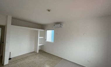 Casa en renta en La Toscana, Playa del Carmen
