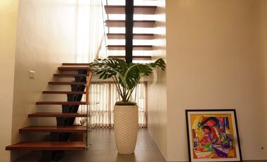 TROPICAL SOLAR POWERED HOUSE WITH OWN POOL FOR SALE IN HACIENDA ROYALE - SAN FERNANDO, PAMPANGA