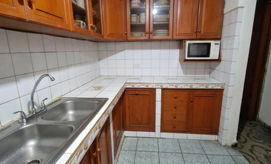 🏡 ¡OPORTUNIDAD DE INVERSIÓN Y VIVIENDA DE 2 PISOS MÁS AZOTEA  EN MANGOMARCA – SAN JUAN DE LURIGANCHO!