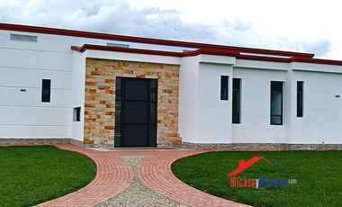 Casa Campestre en Venta Chinauta Los Almendros ¡DISPONIBLE!