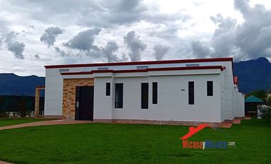 Casa Campestre en Venta Chinauta Los Almendros ¡DISPONIBLE!