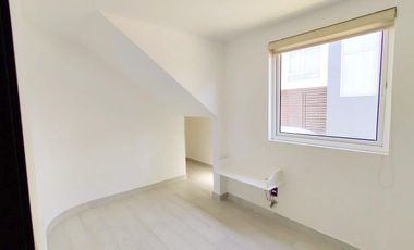 CASA EN RENTA EN QUINTA LOS ROBLES, METEPEC