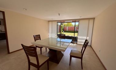 CASA EN RENTA EN BOSQUES DE LAS FUENTES, CALIMAYA