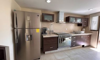 CASA EN RENTA EN BOSQUES DE LAS FUENTES, CALIMAYA