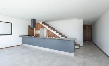 CASA EN VENTA EN HARAS DEL BOSQUE, PUEBLA.