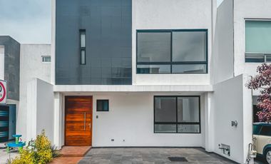 CASA EN VENTA CON RECÁMARA EN PLANTA BAJA UBICADA CERCA DE HERMANOS SERDÁN Y LA CEMENTERA
