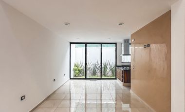 CASA EN VENTA CON RECÁMARA EN PLANTA BAJA UBICADA CERCA DE HERMANOS SERDÁN Y LA CEMENTERA