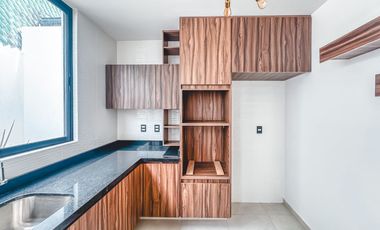 CASA EN VENTA CON RECÁMARA EN PLANTA BAJA UBICADA CERCA DE HERMANOS SERDÁN Y LA CEMENTERA
