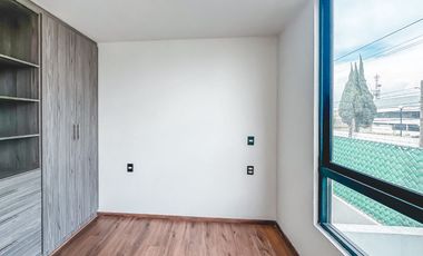 CASA EN VENTA CON RECÁMARA EN PLANTA BAJA UBICADA CERCA DE HERMANOS SERDÁN Y LA CEMENTERA
