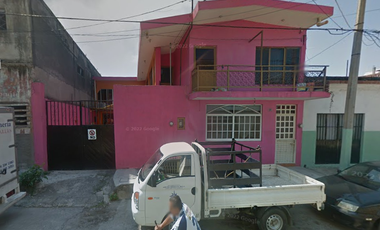 CASA EN VENTA, OPORTUNIDAD DE COMPRA, CENTRICA EN REMATE HIPOTECARIO¡.