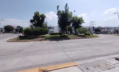 Casaa amueblada en Renta en Sierra Nogal
