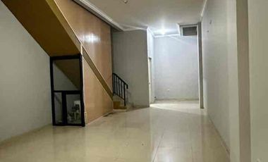 Murah Banget Ruko 3 lantai Sudah HGB Di  Grand Galaxy Bekasi