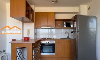 Arriendo Depto Amoblado 1D Edificio Puerto Soñado | Vista Parcial a la Bahía | $420.000