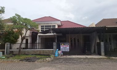 Rumah disewakan di Pondok Tjandra Indah, Wadungasri, Waru, Sidoarjo, Jawa Timur