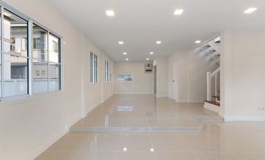 บ้านเดี่ยว 2 ชั้น รีโนเวทใหม่ หมู่บ้านชัยพฤกษ์ บุศรินทร์ รังสิต-คลอง 2 หน้าบ้านไม่ชนใคร