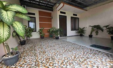 rumah baru renov siap huni