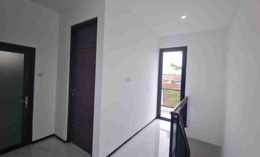 dijual rumah baru siap huni di Antapani Kota Bandung